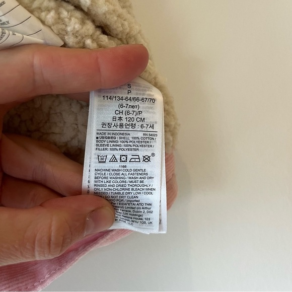 GAP Kids Pink Corduroy Sherpa Lined Jacket Size S (6–7) – Faux Shearling Collar - Picture 5 of 16